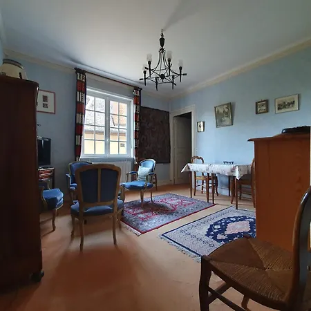 Et Style Au Coeur De L'eventail Apartman